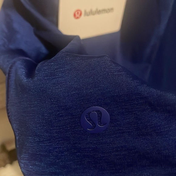 NWT Lululemon Essential Tank *pleated - Picture 3 of 7